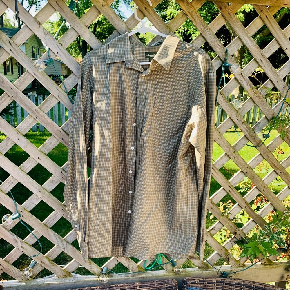 Men’s Eddie Bauer Button Down